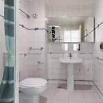 Apartment Laranjeiras Deluxe By Homing Lissabon